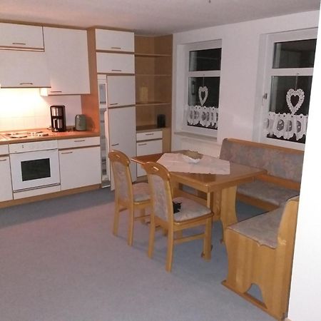 Ferienwohnung Sonnenschein Mit Kleinem Bauernhof ทาเลอ ภายนอก รูปภาพ